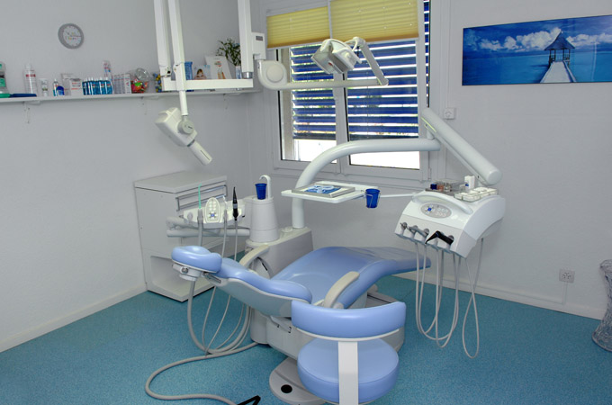 Salle de soins dentaires à Bussigny